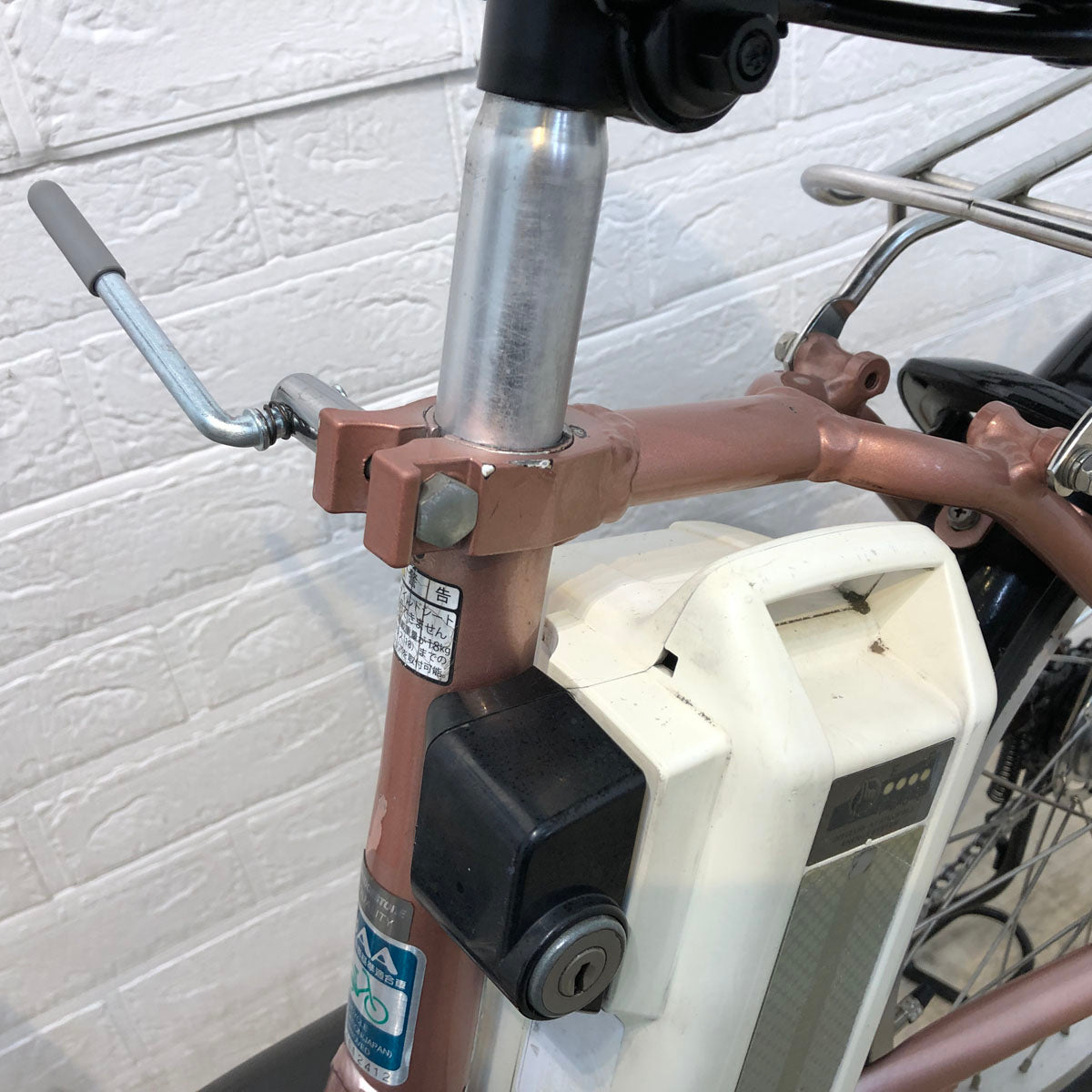 ブリヂストン アシスタ ユニ プレミア  ピンク 20インチ YD063 【中古車】