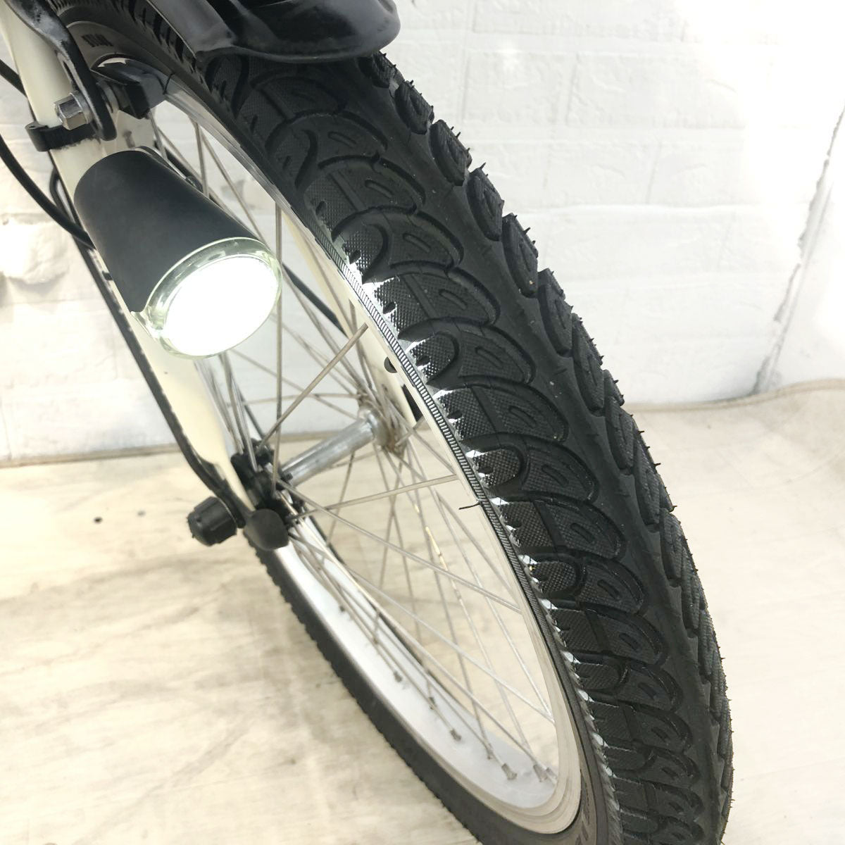 パナソニック ギュットミニDX ホワイト 20インチ YI069 【中古車】