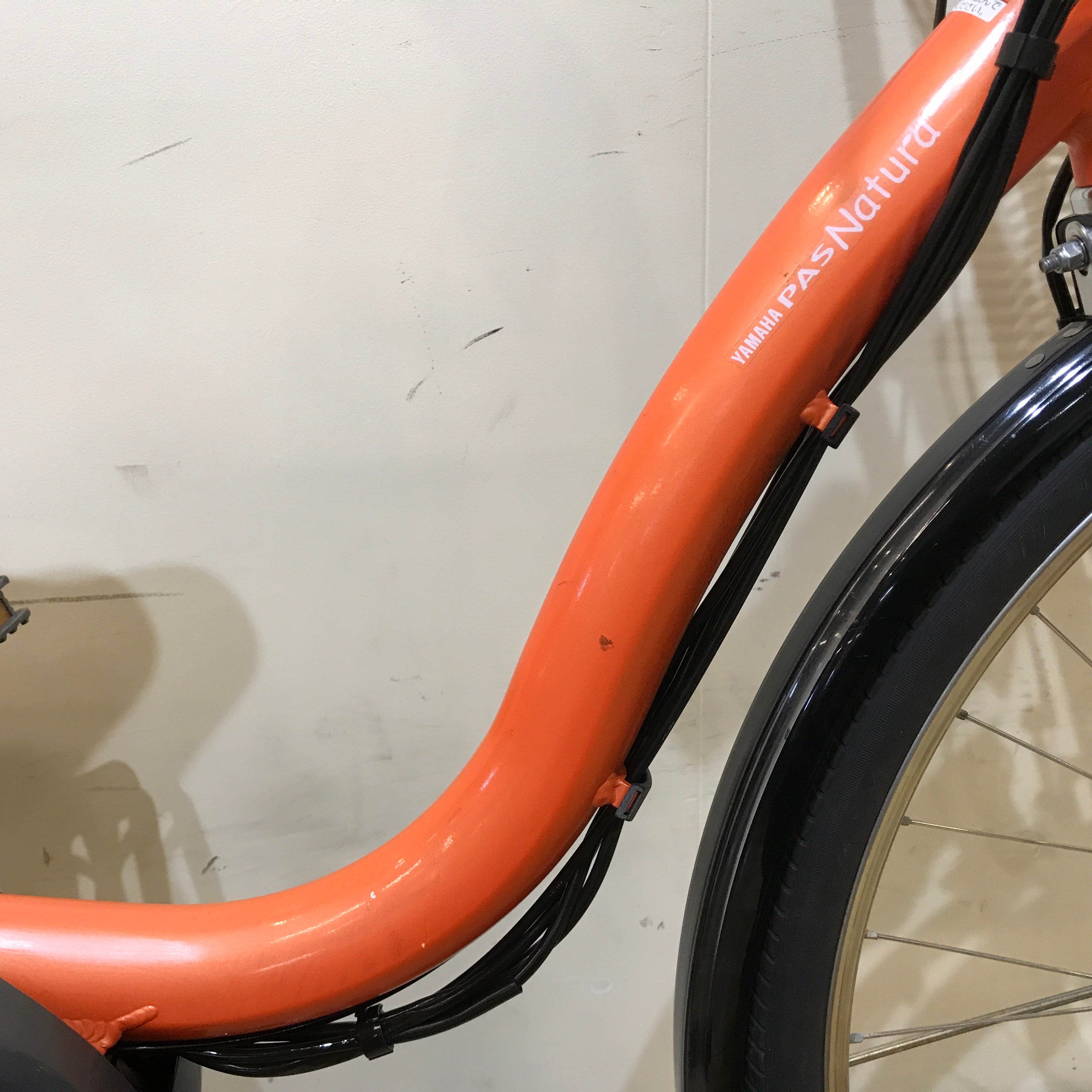 芳　3509 ヤマハPASナチュラ 26インチ レッド SOLD OUT】電動自転車 ヤマハ PAS ナチュラ 26インチ 赤 大容量