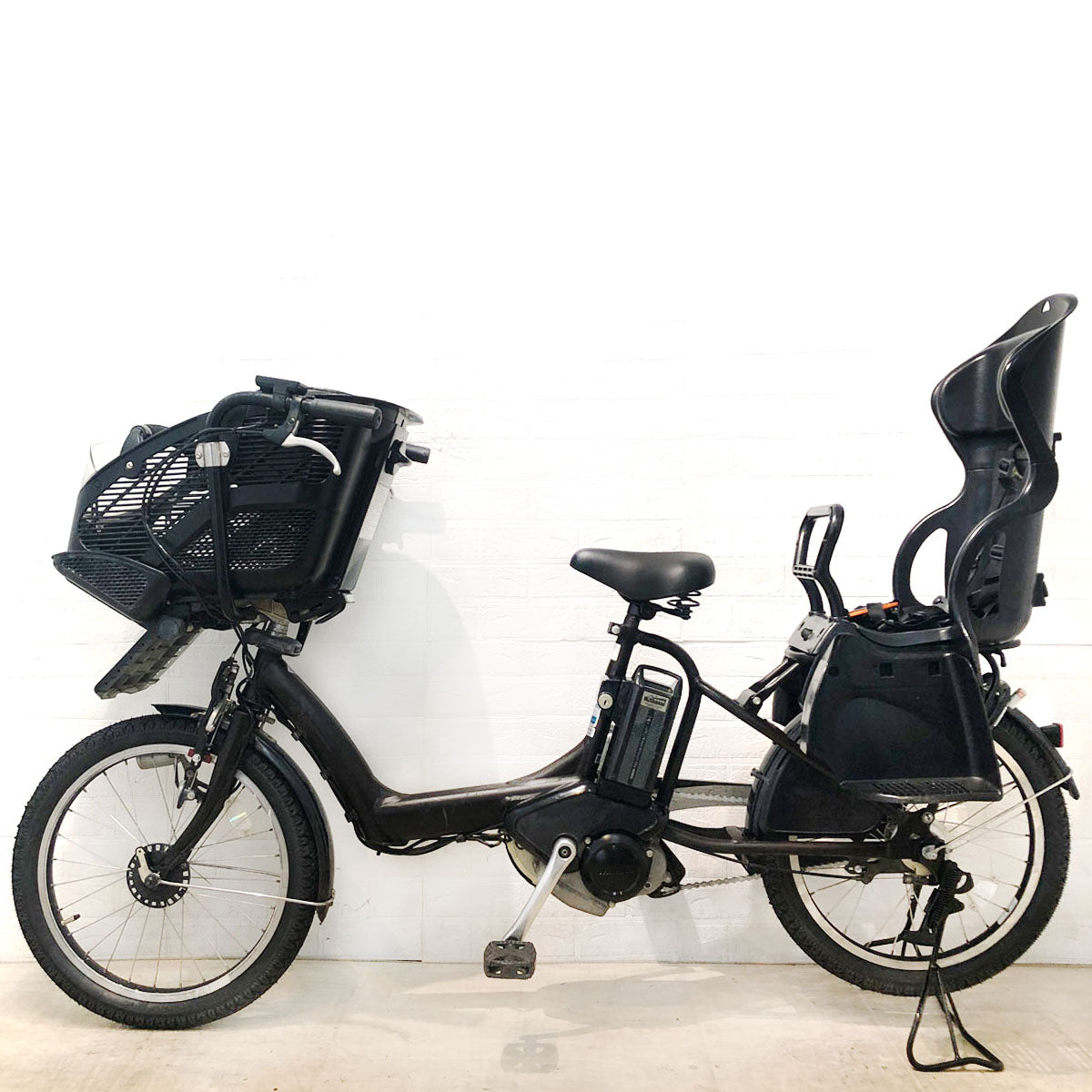 ブリヂストン アンジェリーノ プティット e ブラウン 20インチ YW007【中古車】