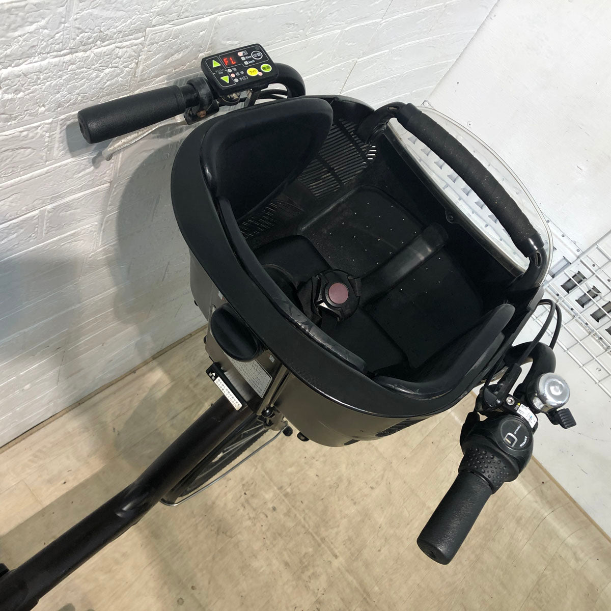 ブリヂストン アンジェリーノ プティット e ブラウン 20インチ YW007【中古車】