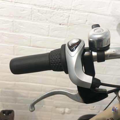 ブリヂストン アシスタDX ベージュ 26インチ YI074 【中古車】