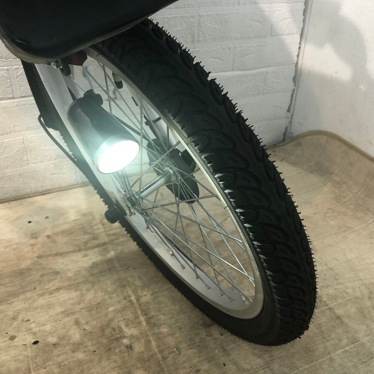 中古電動自転車 ヤマハ PAS Kiss mini パス キッス ミニ ホワイト 20インチ YD070