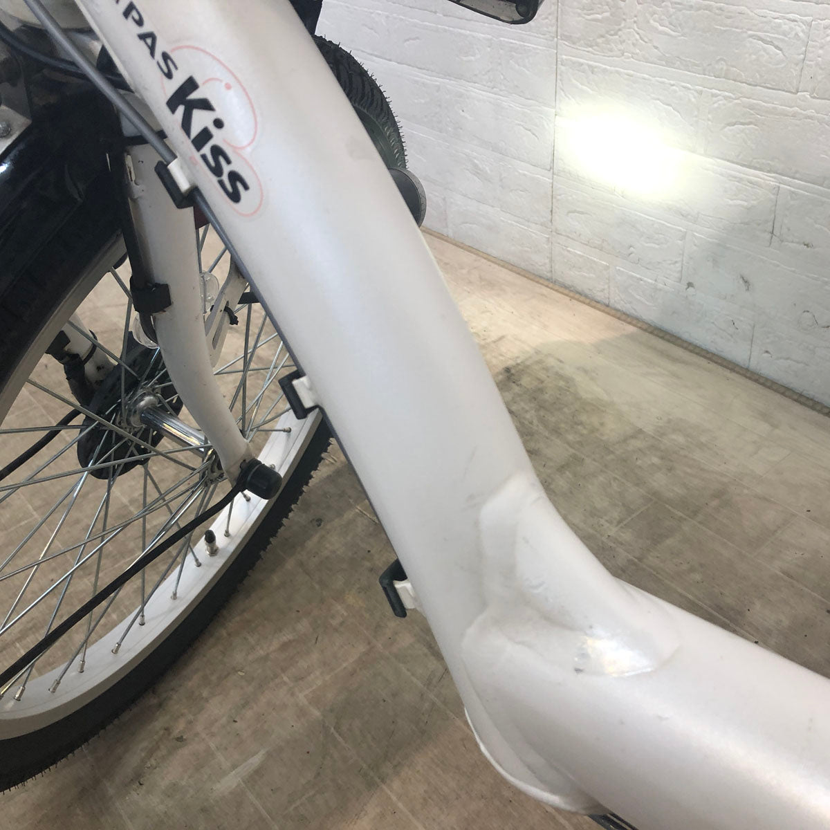 中古電動自転車 ヤマハ PAS Kiss mini パス キッス ミニ ホワイト 20インチ YD070
