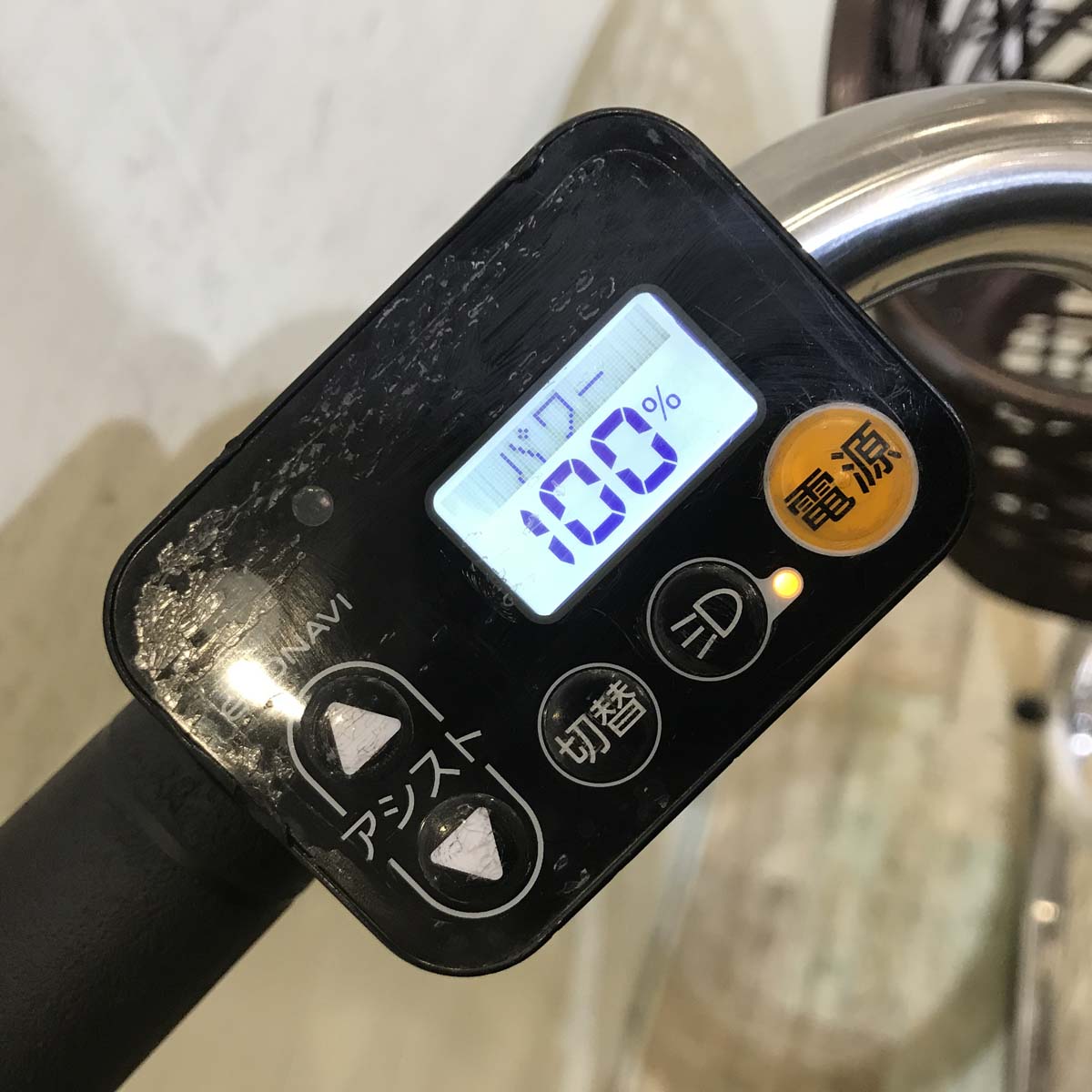中古電動自転車  パナソニック ビビ DX ホワイト 26インチ KC031