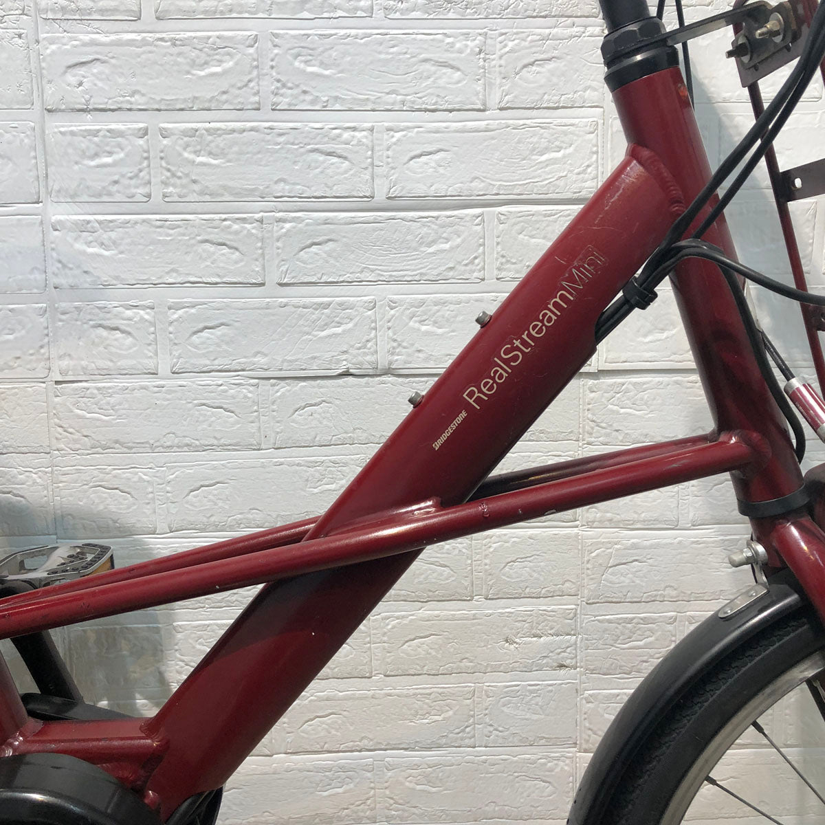 ブリヂストン リアルストリーム ミニ レッド 20インチ YR004 【中古車】