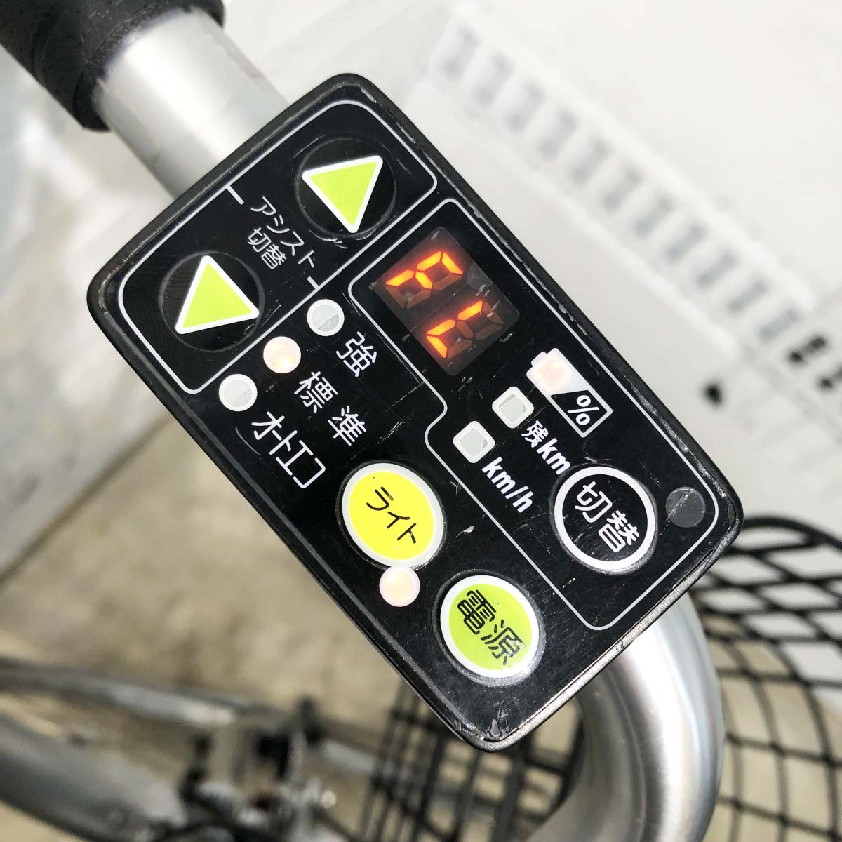 中古電動自転車 ブリヂストン アシスタファイン シルバー 26インチ YI079
