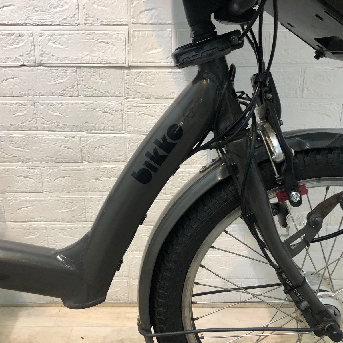新品バッテリー ブリヂストン bikke POLAR e ビッケ ポーラー イー グレー 20インチ YD074  【中古車】