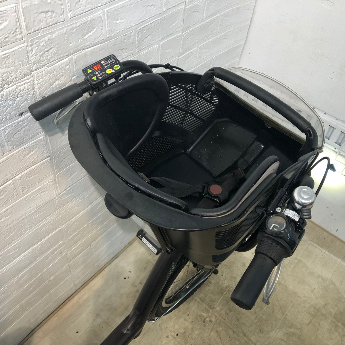 ブリヂストン アンジェリーノ プティット e ブラウン 20インチ YD075【中古車】