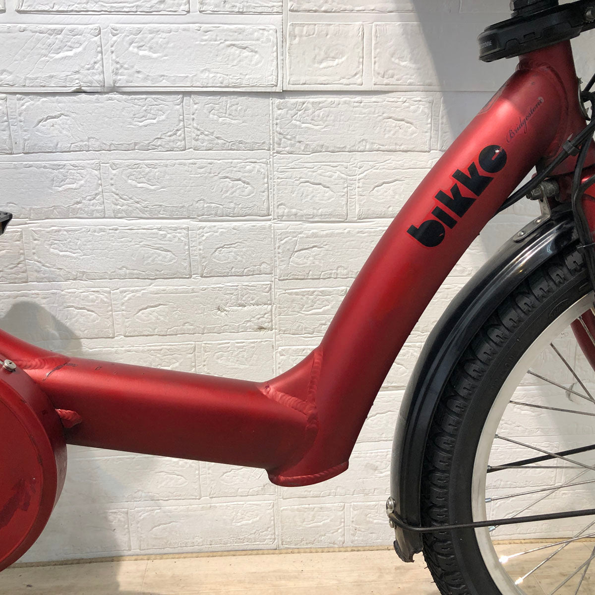 ブリヂストン bikke POLAR e ビッケ ポーラー イー レッド 20インチ YR010 【中古車】