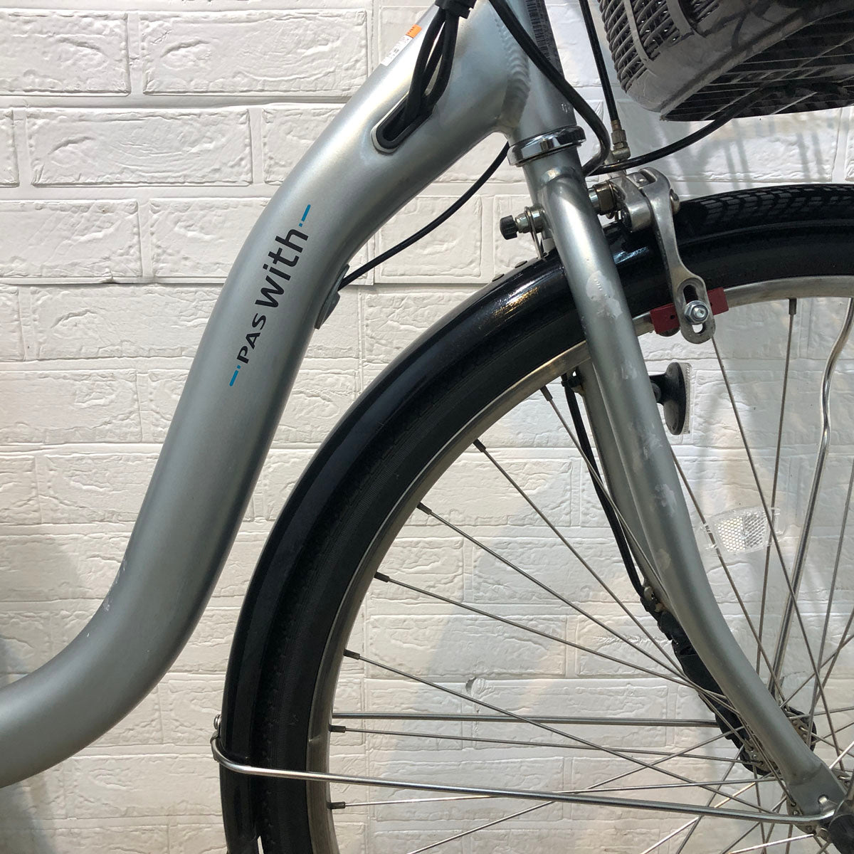 中古電動自転車 ヤマハ PAS With パス ウィズ シルバー 26インチ YD078