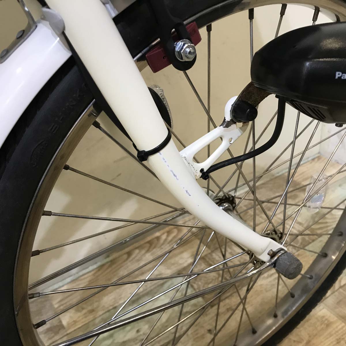 パナソニック ギュット ミニ ホワイト 20インチ KC039【中古車】