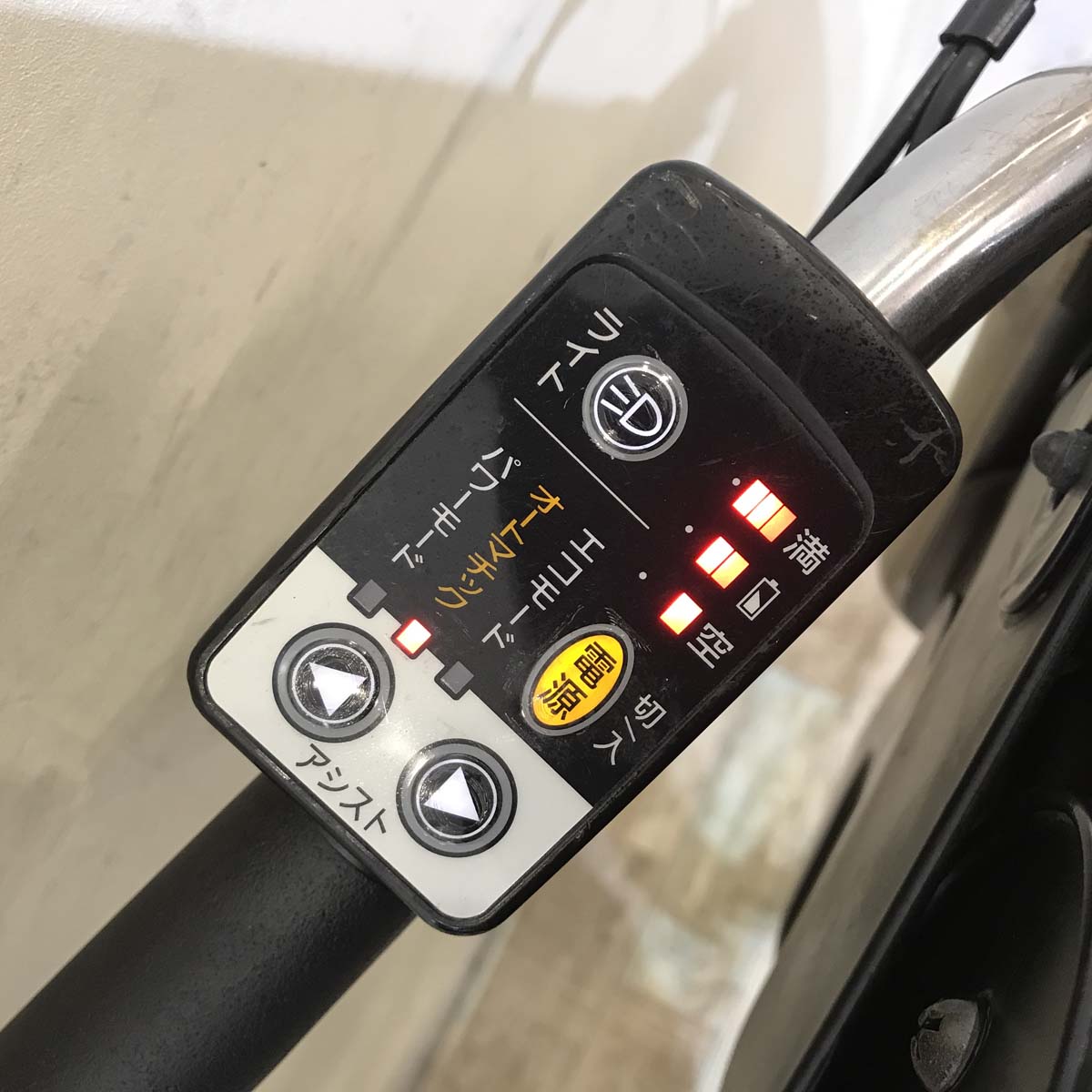 中古電動自転車 パナソニック ギュット ミニ ホワイト 20インチ KC039