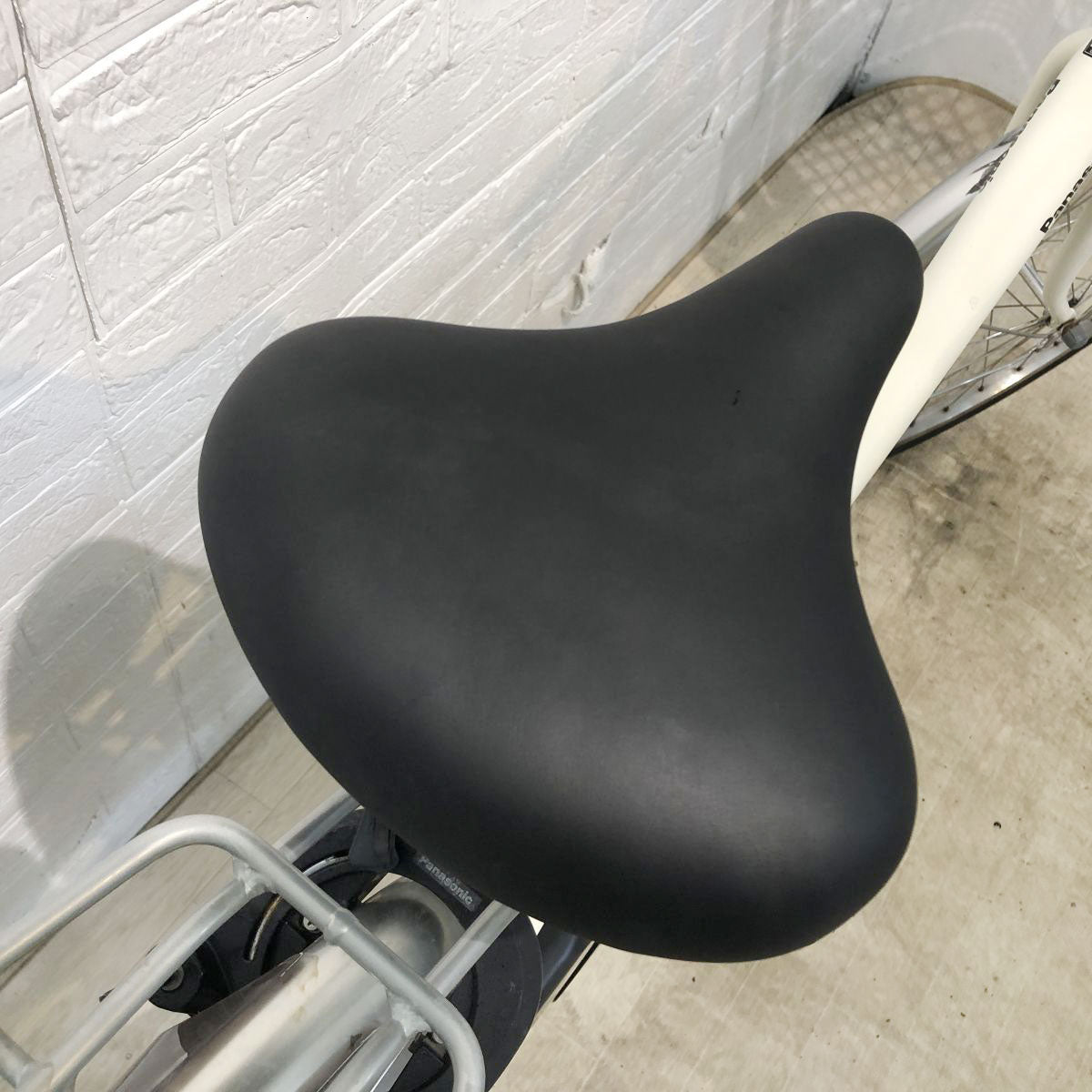 中古電動自転車 パナソニック ビビ LU ホワイト 26インチ YJ005