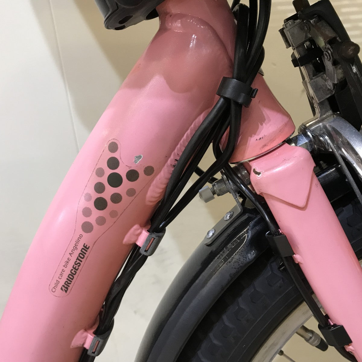 中古電動自転車 ブリヂストン アンジェリーノプティットe ピンク 20インチ KH028