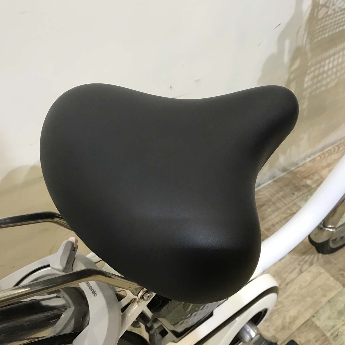 中古電動自転車 パナソニック ビビ DX ホワイト 26インチ KC040 – e