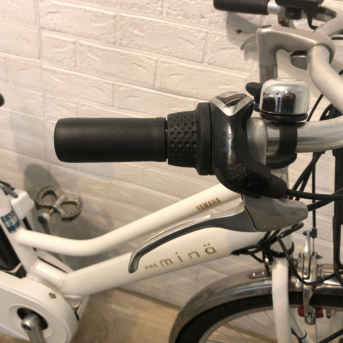 中古電動自転車 ヤマハ PAS Mina パス ミナ ホワイト 26インチ YD080