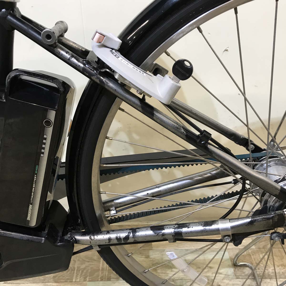 ブリヂストン アルベルト e シルバー 27インチ KX090  【中古車】