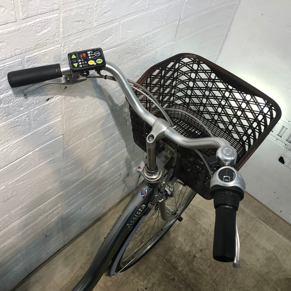 中古電動自転車 ブリヂストン アシスタ ロイヤル シルバー 26インチ YD081 