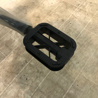 ブリヂストン アシスタ ロイヤル シルバー 26インチ YD081 【中古車】