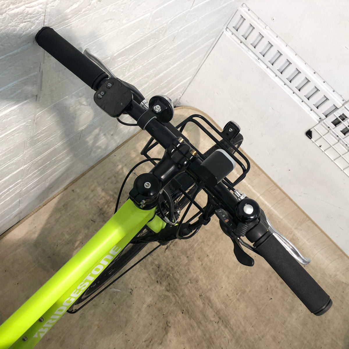ブリヂストン TB1e グリーン 27インチ SR372Y 【中古車】