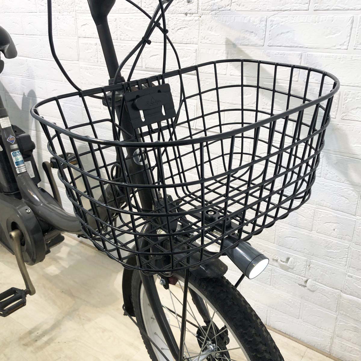 ブリヂストン ビッケ2e グレー 20インチ YJ012 【中古車】