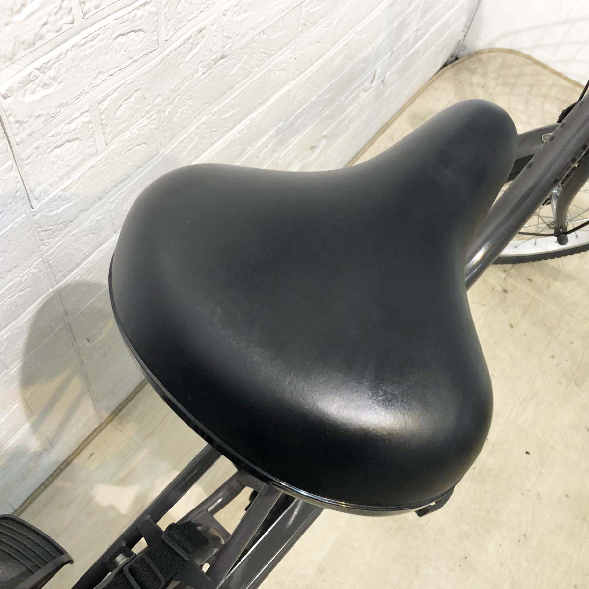 中古電動自転車 ブリヂストン ビッケ2e グレー 20インチ YJ012