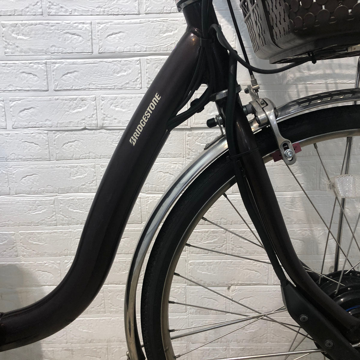 ブリヂストン フロンティア ブラウン 26インチ YW023 【中古車】