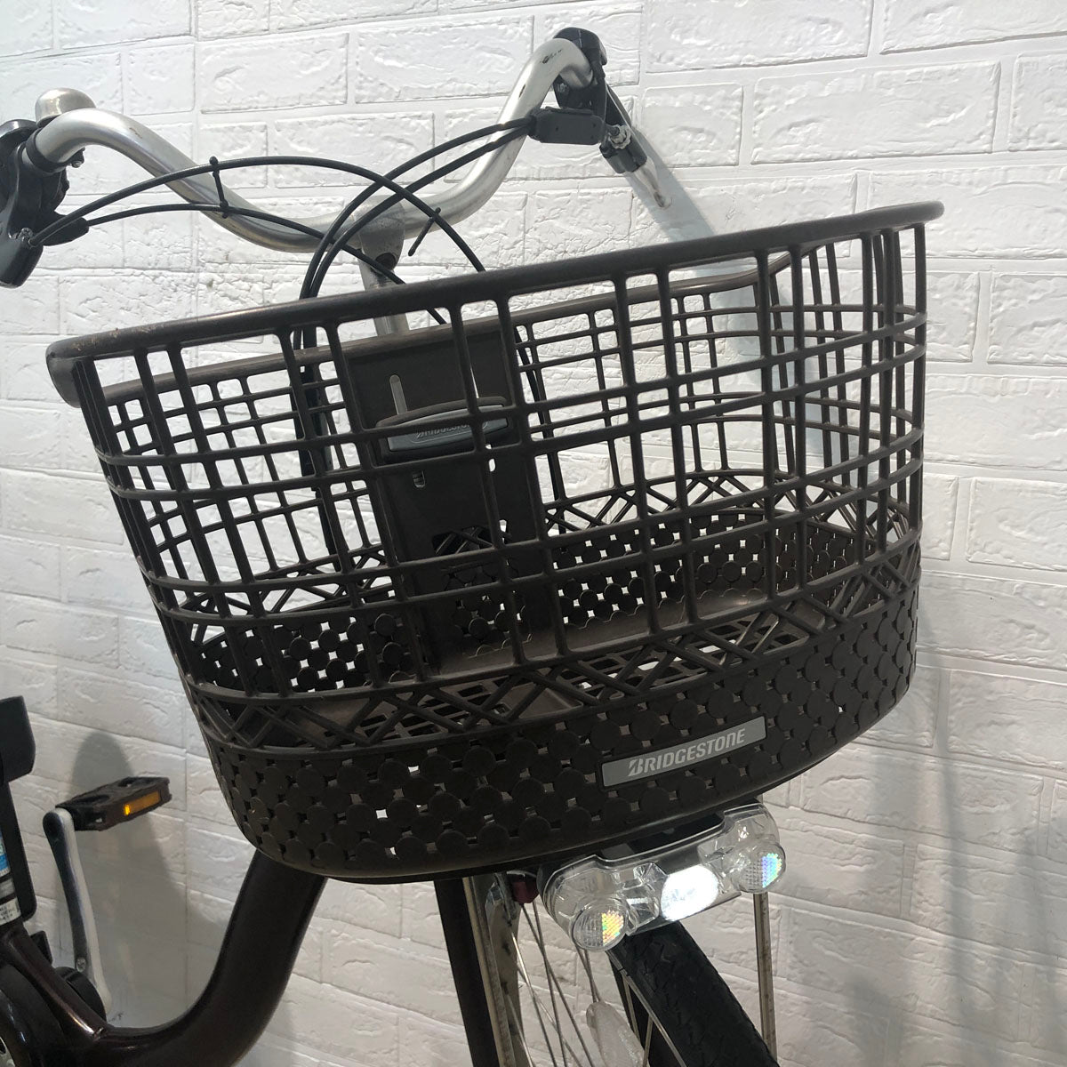 ブリヂストン フロンティア ブラウン 26インチ YW023 【中古車】