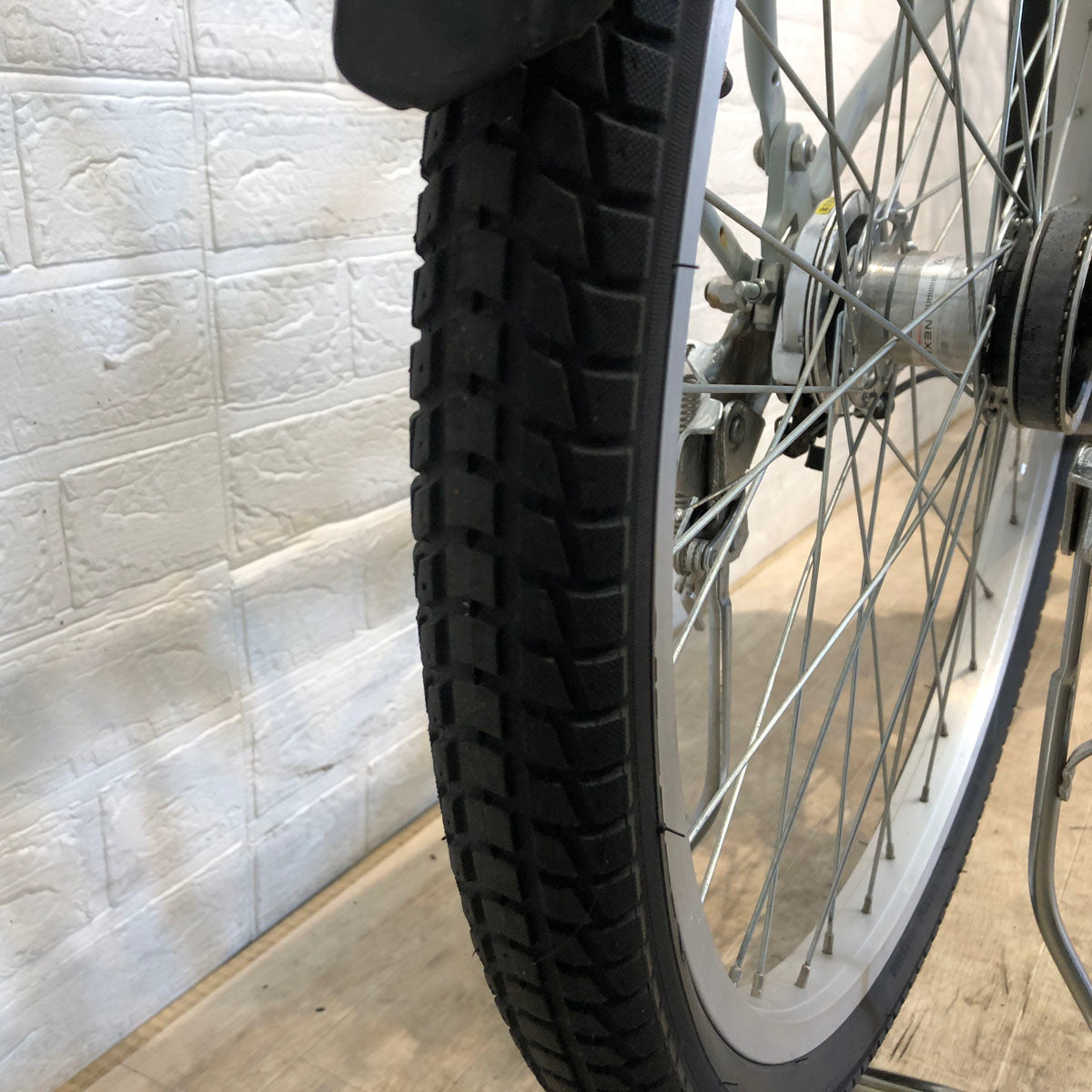 ブリヂストン フロンティア リラクシー グレー 26インチ YR019 【中古車】