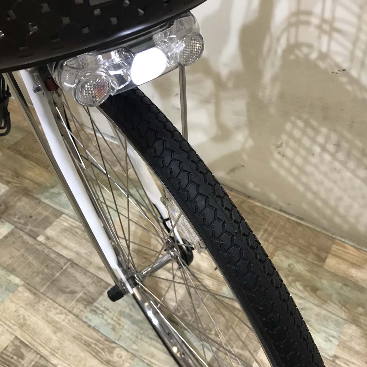 ブリヂストン アシスタ DX ホワイト 26インチ KT050 【中古車】
