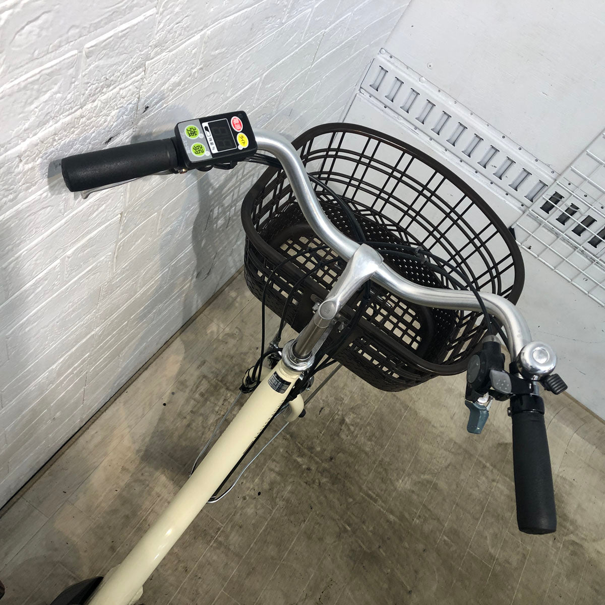 中古電動自転車 ブリヂストン アシスタ ユニ プレミア アイボリー 20インチ SR419Y