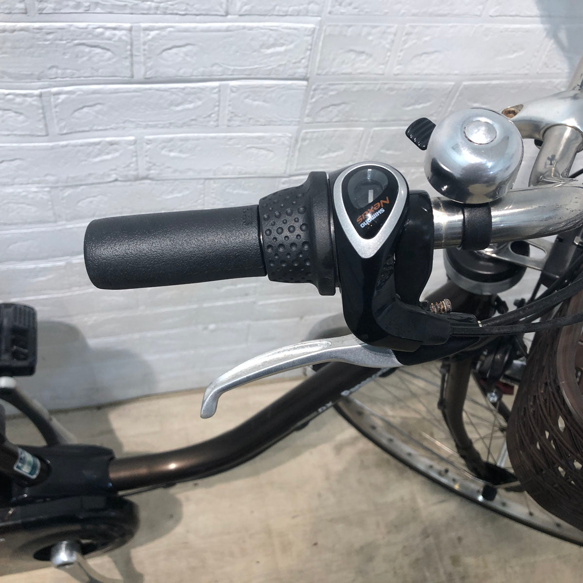 パナソニック ビビ DX ブラウン 26インチ YW027 【中古車】