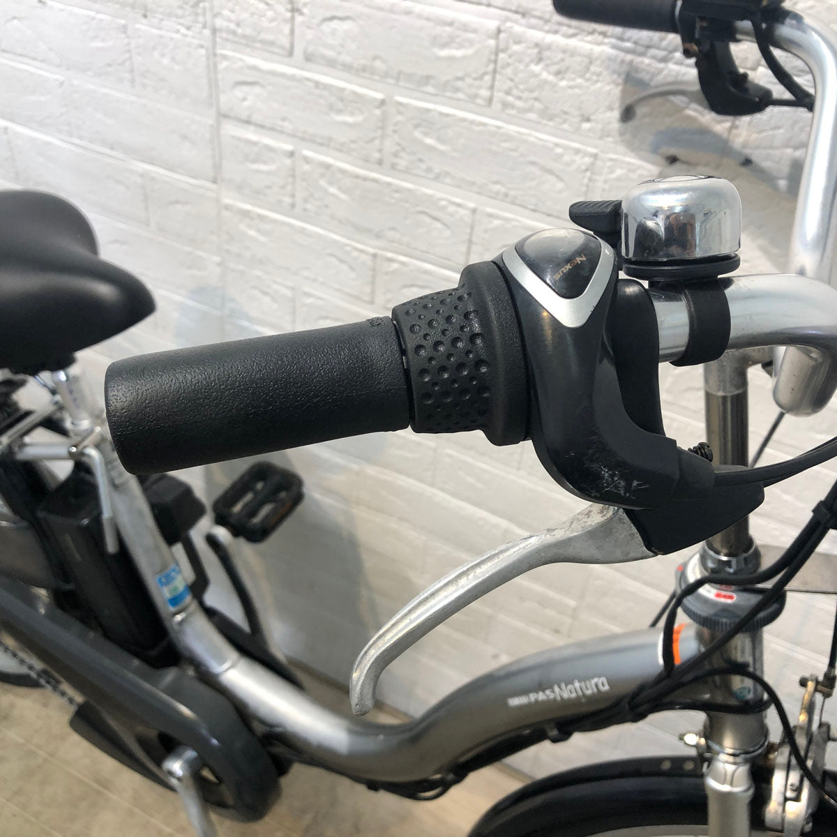 中古電動自転車 ヤマハ PAS ナチュラ M シルバー 26インチ YD091