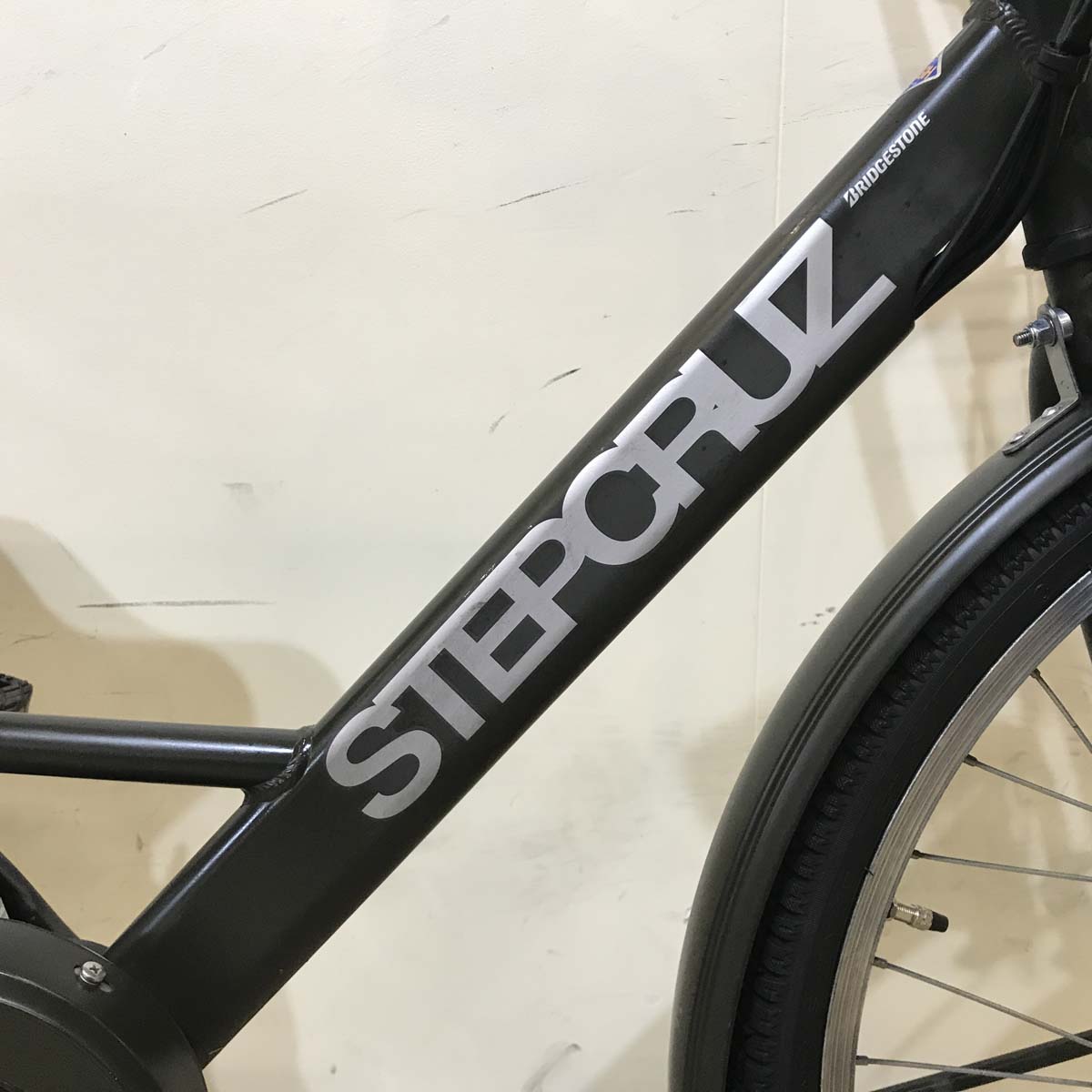 ブリヂストン ステップクルーズ e カーキ 26インチ KT055 【中古車】