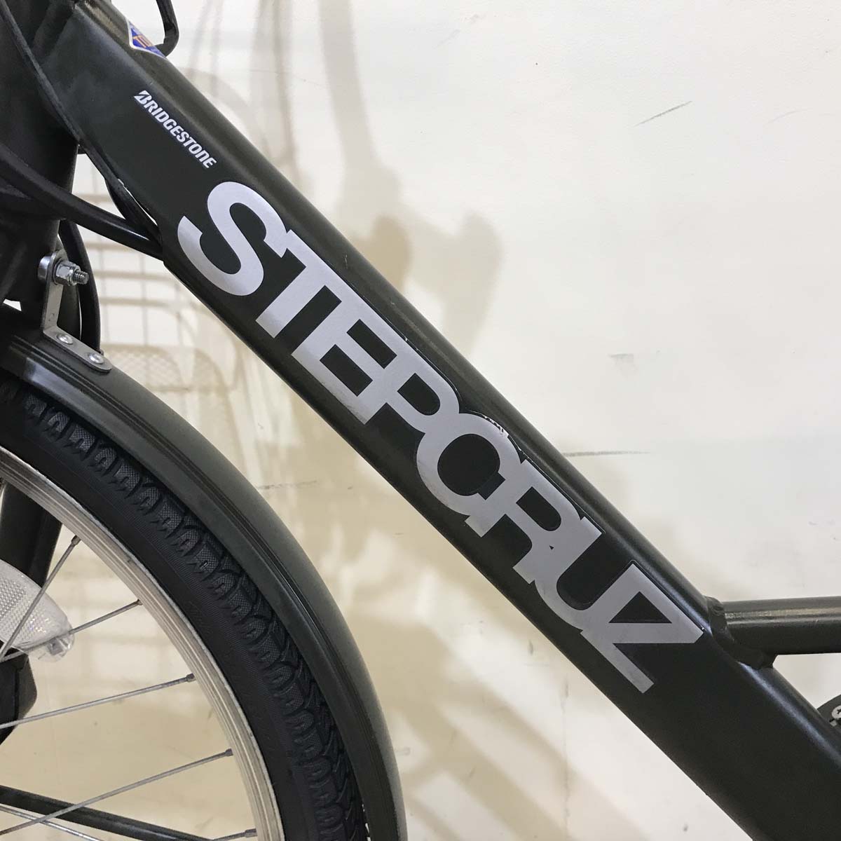 ブリヂストン ステップクルーズ e カーキ 26インチ KT055 【中古車】