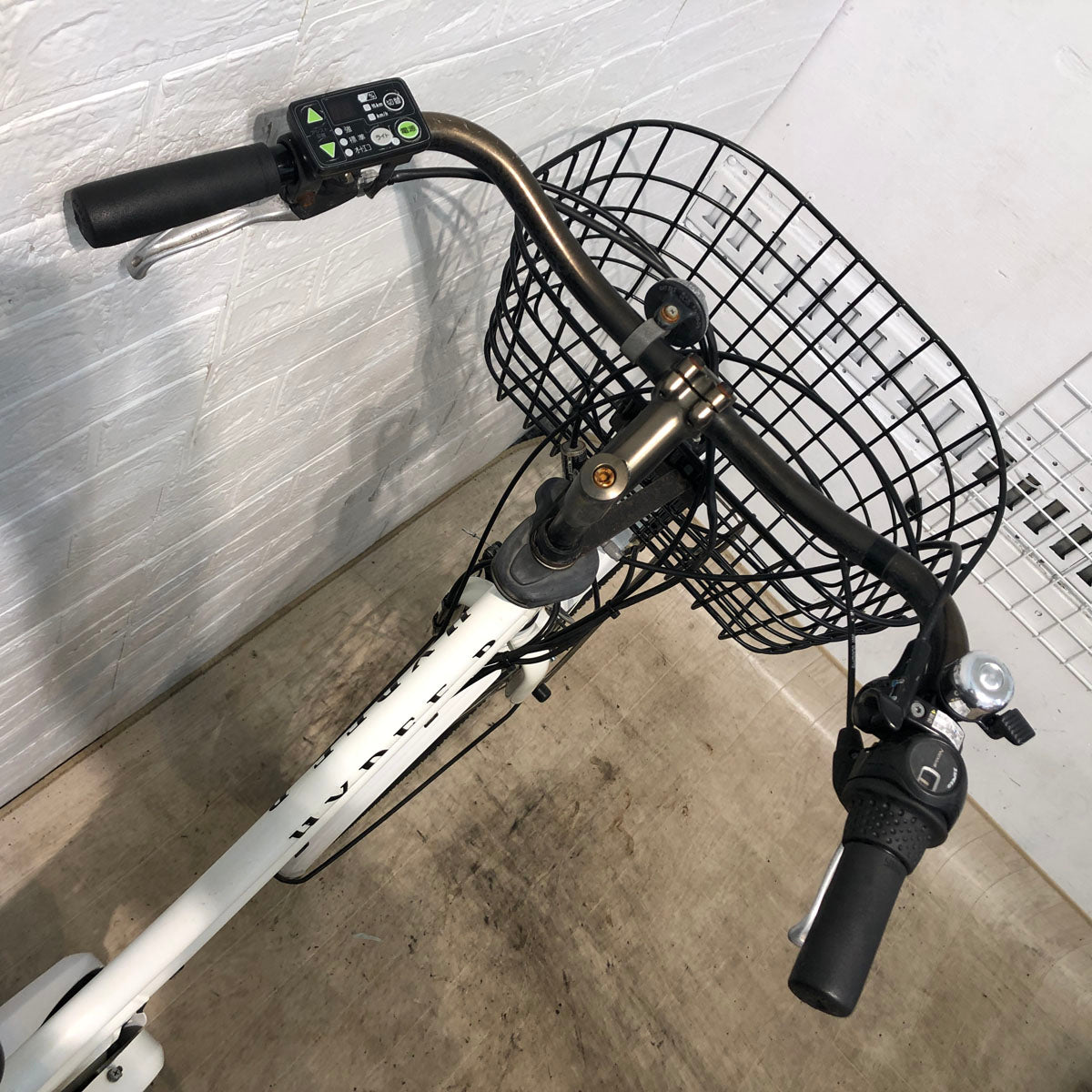 ブリヂストン HYDEE B ハイディ ビー ホワイト 26インチ YR027 【中古車】