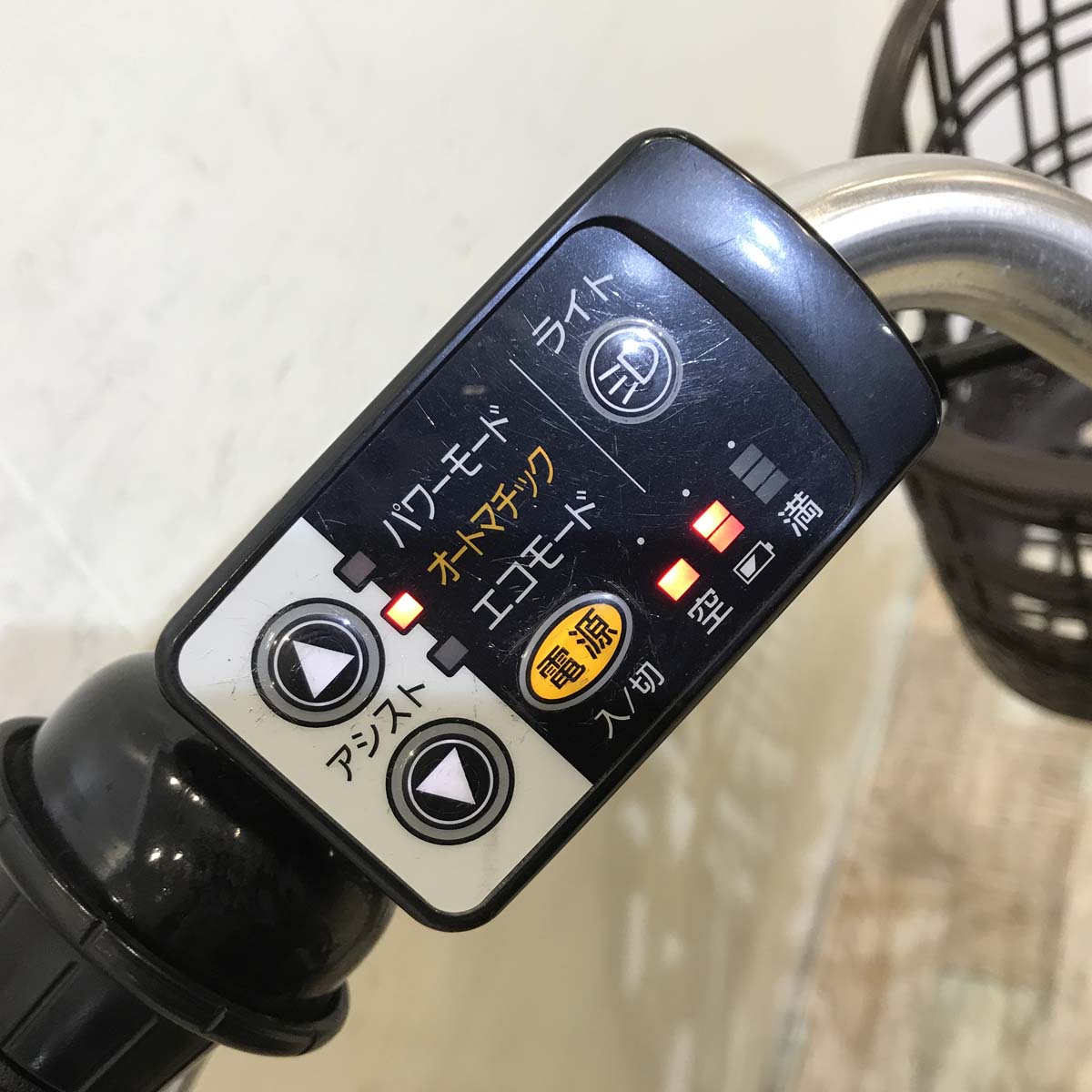 中古電動自転車  ブリヂストン アシスタ ベーシック ベージュ 26インチ KC056