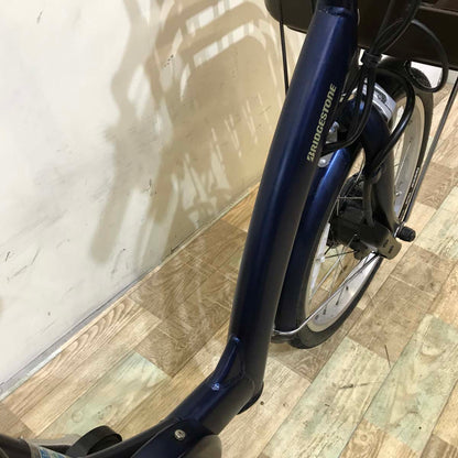ブリヂストン フロンティア ラクット20 ネイビー 20インチ KX106  【中古車】