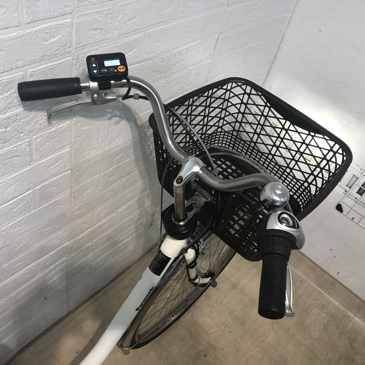 パナソニック ビビ DX ホワイト 26インチ YW037【中古車】