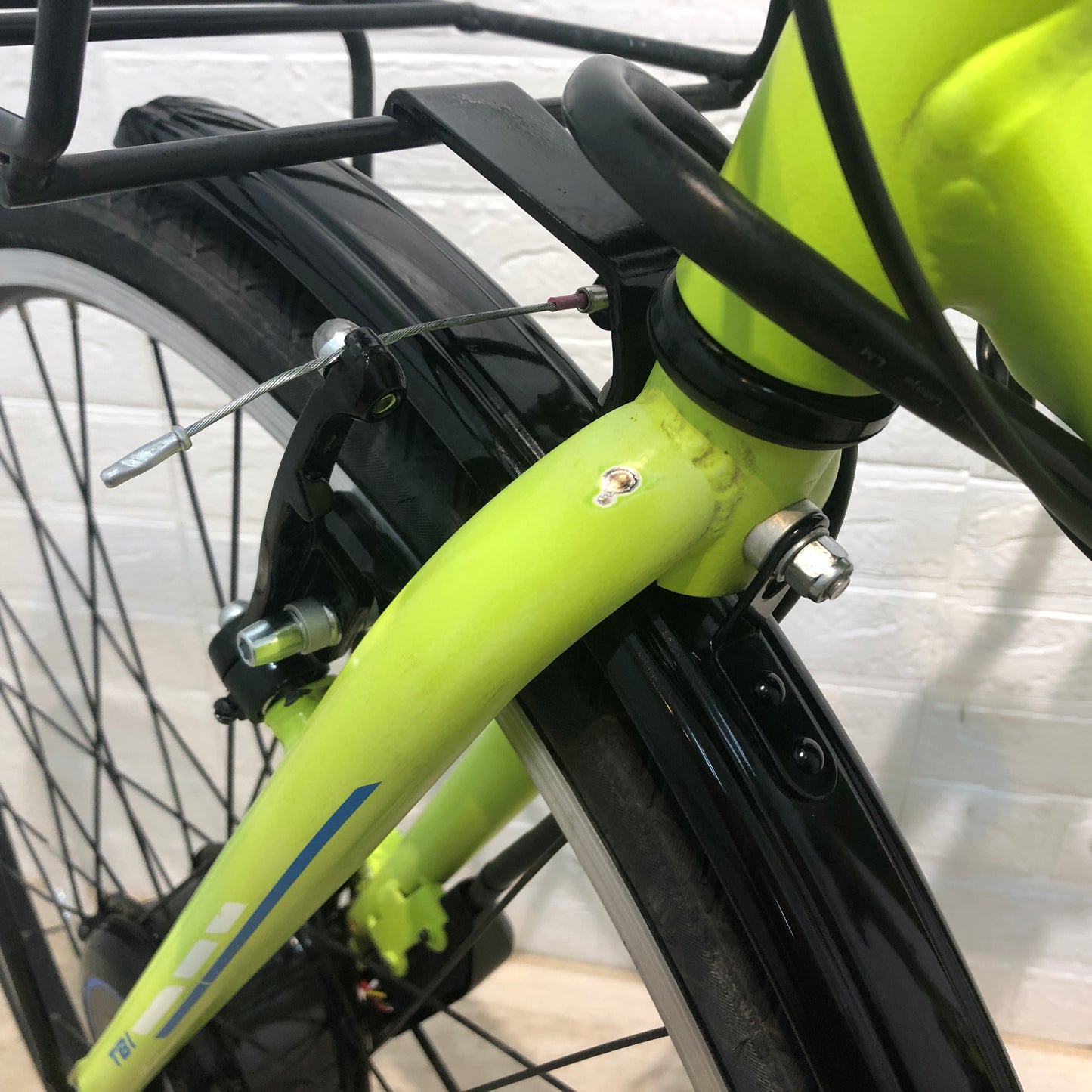 ブリヂストン TB1e グリーン 27インチ SR329Y 【中古車】