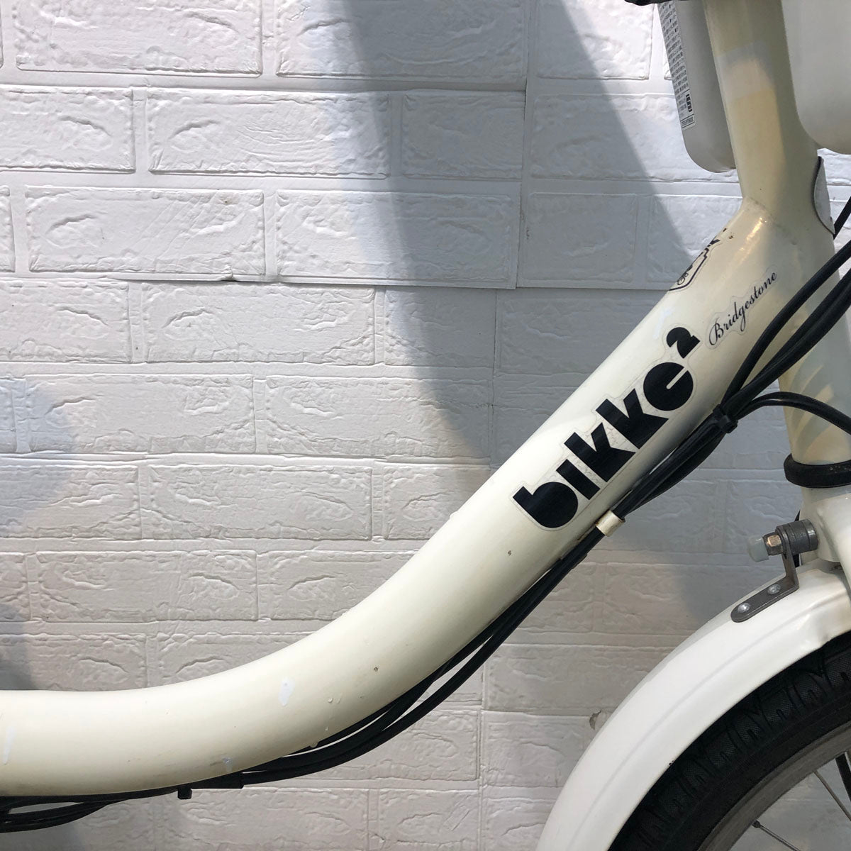 中古電動自転車 ブリヂストン bikke 2 e ビッケ ツー イー ホワイト 20インチ YD106