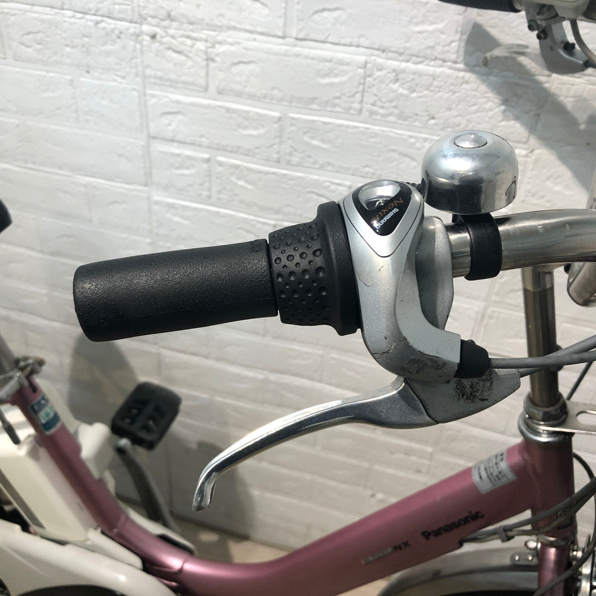 訳あり パナソニック ビビ NX ピンク 26インチ YW044 【中古車】
