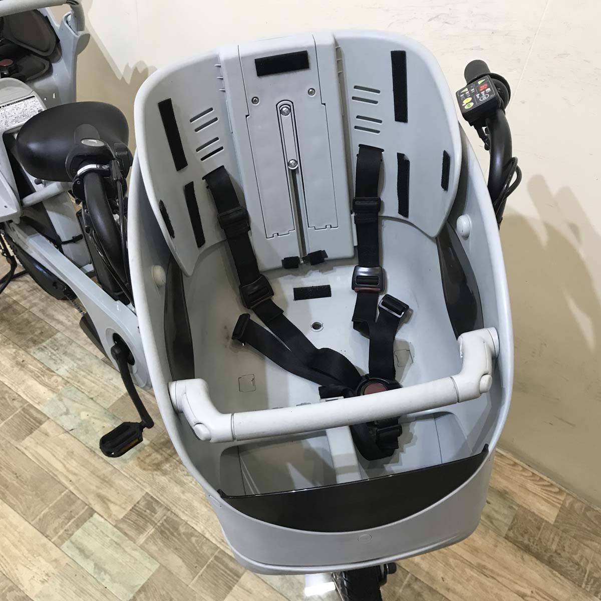 ブリヂストン bikke POLAR e ビッケ ポーラー イー グレー 20インチ KT072 【中古車】