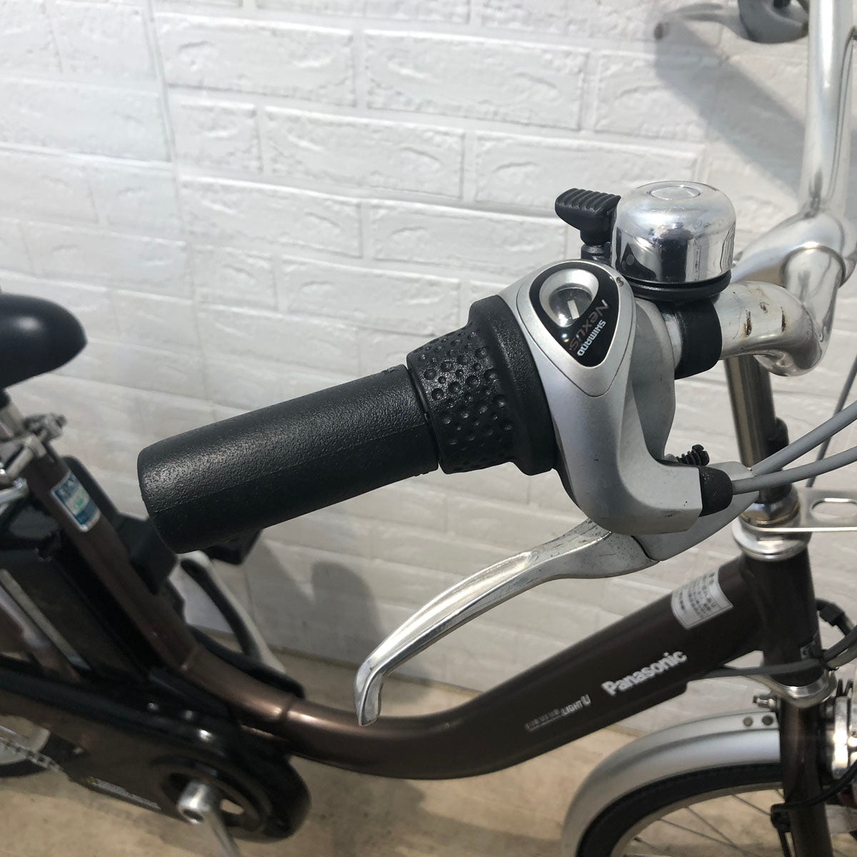 パナソニック ビビ ライト U ブラウン 24インチ YR044 【中古車】