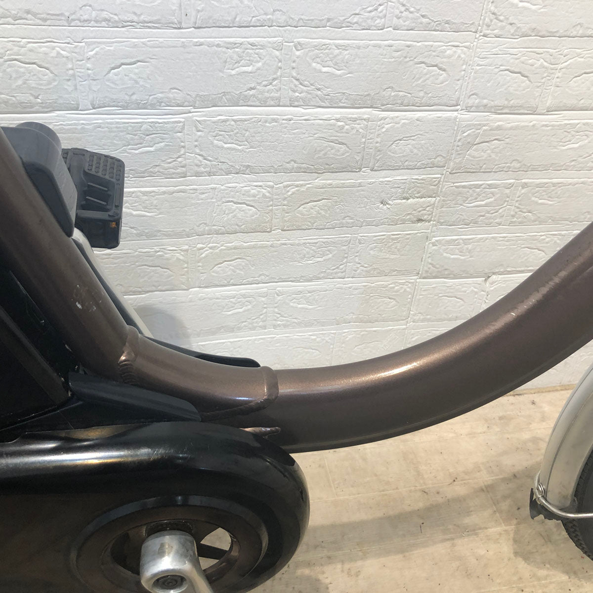 パナソニック ビビ ライト U ブラウン 24インチ YR044 【中古車】