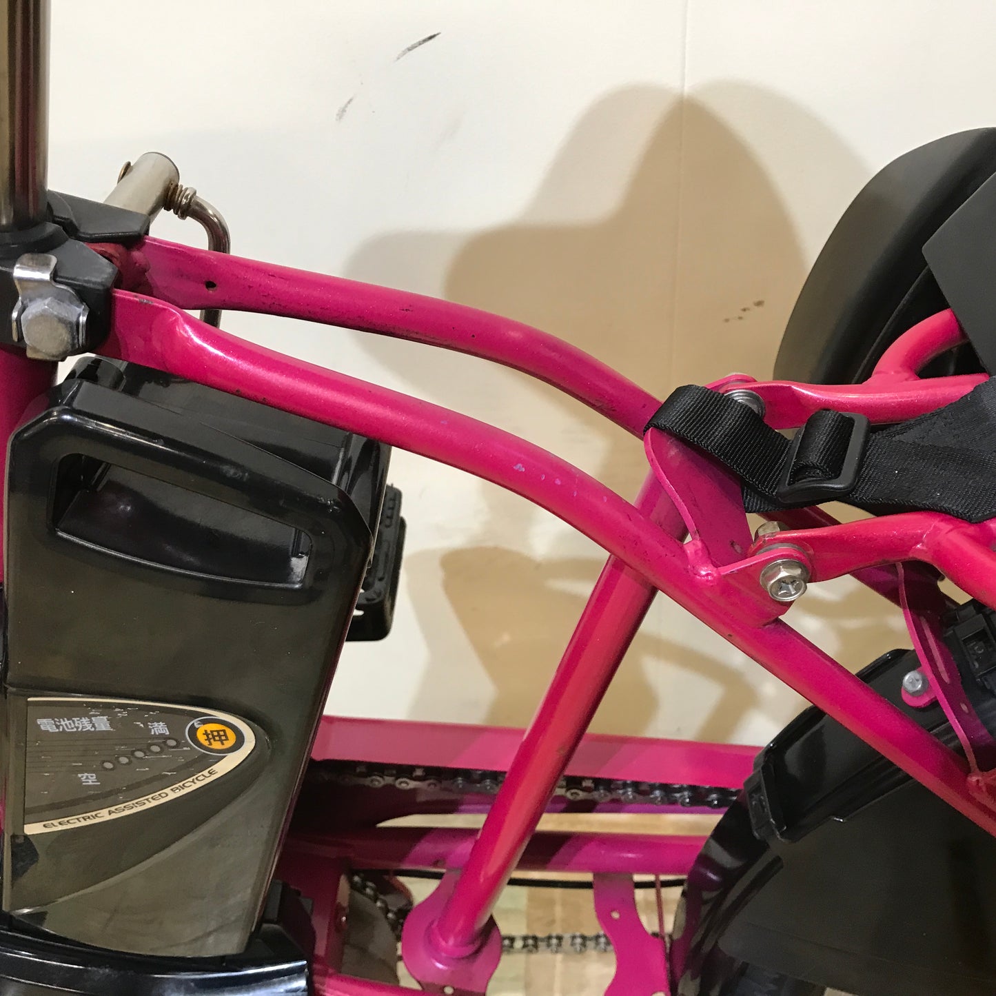 パナソニック ギュット ミニ DX ピンク 20インチ KO091 【中古車】