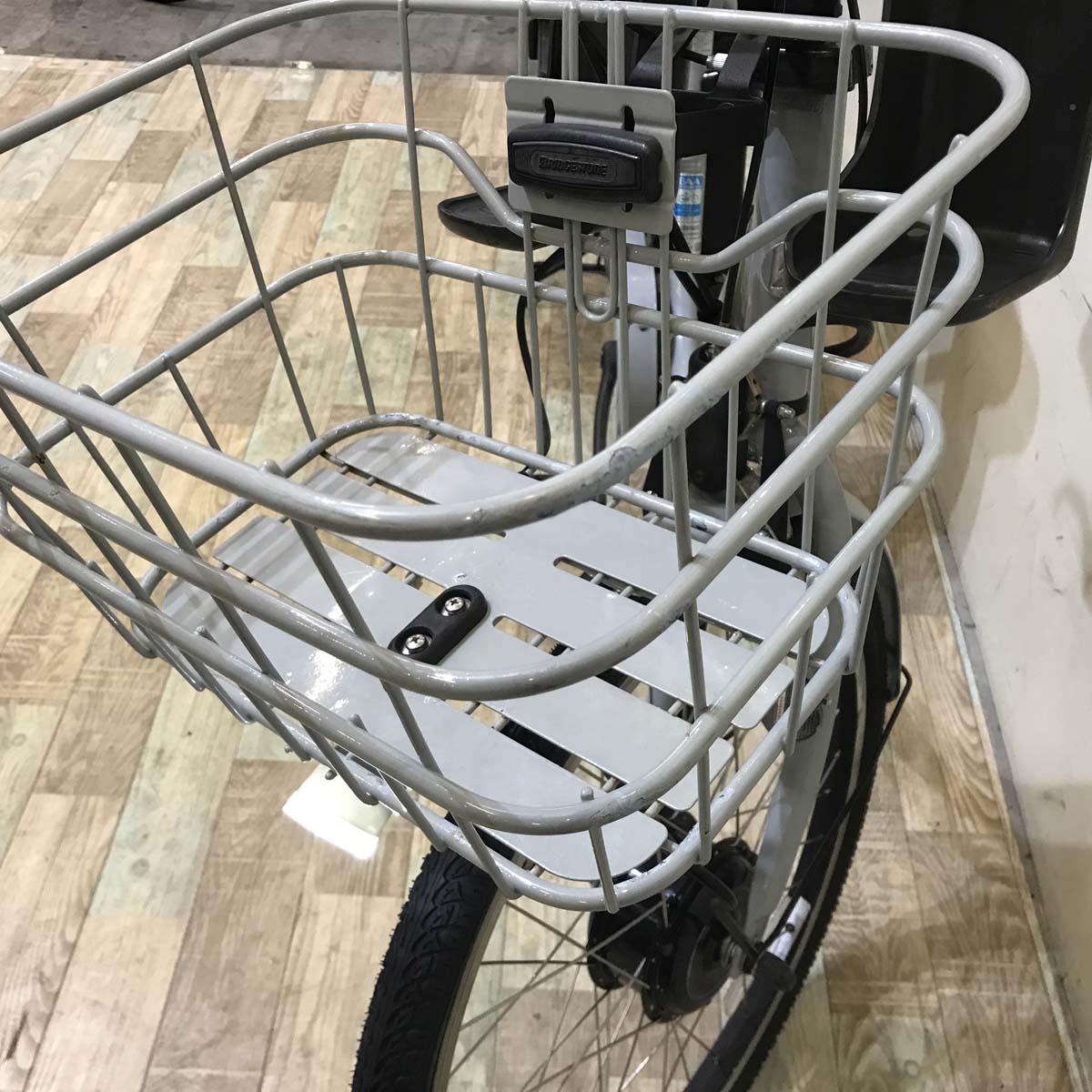ブリヂストン bikke MOB dd ビッケ モブ dd グレー 前24×後20インチ KT077【中古車】