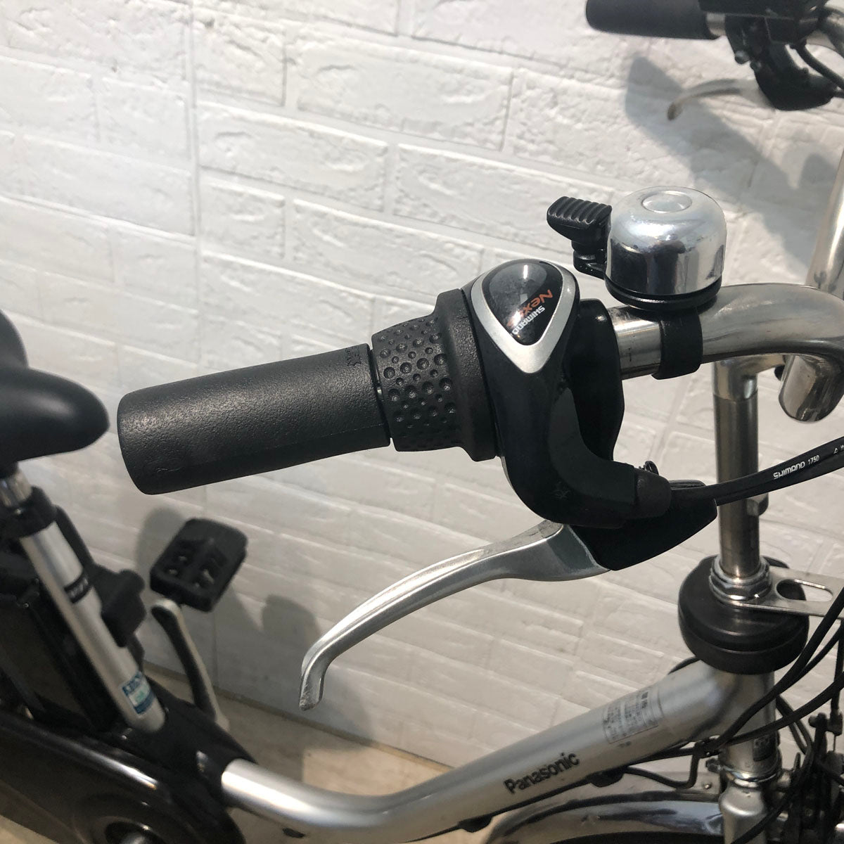 訳あり パナソニック ビビ DX シルバー 26インチ YR049 【中古車】