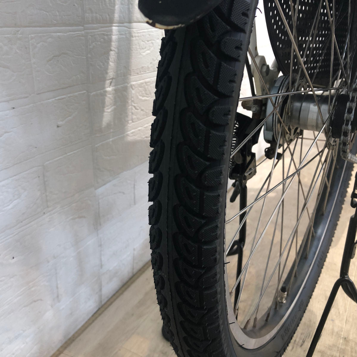 新品バッテリー ブリヂストン HYDEE B ハイディ ビー ホワイト 26インチ YW053 【中古車】